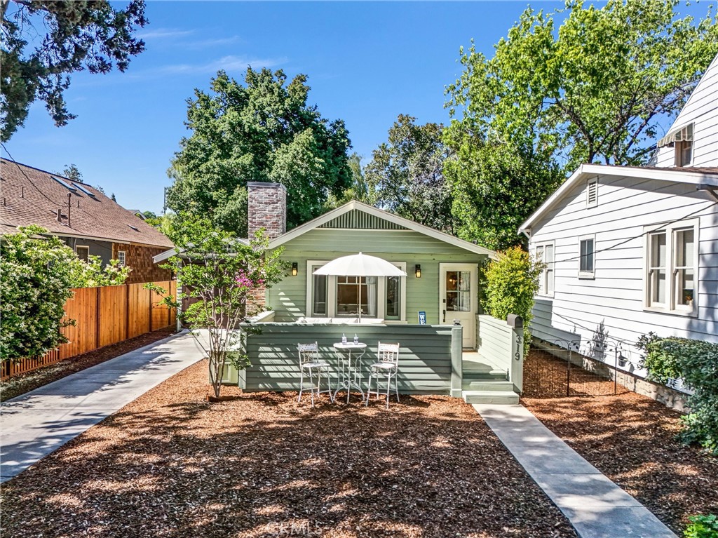 319 W 6th Street