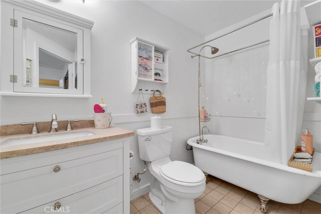319 W 6th Street
