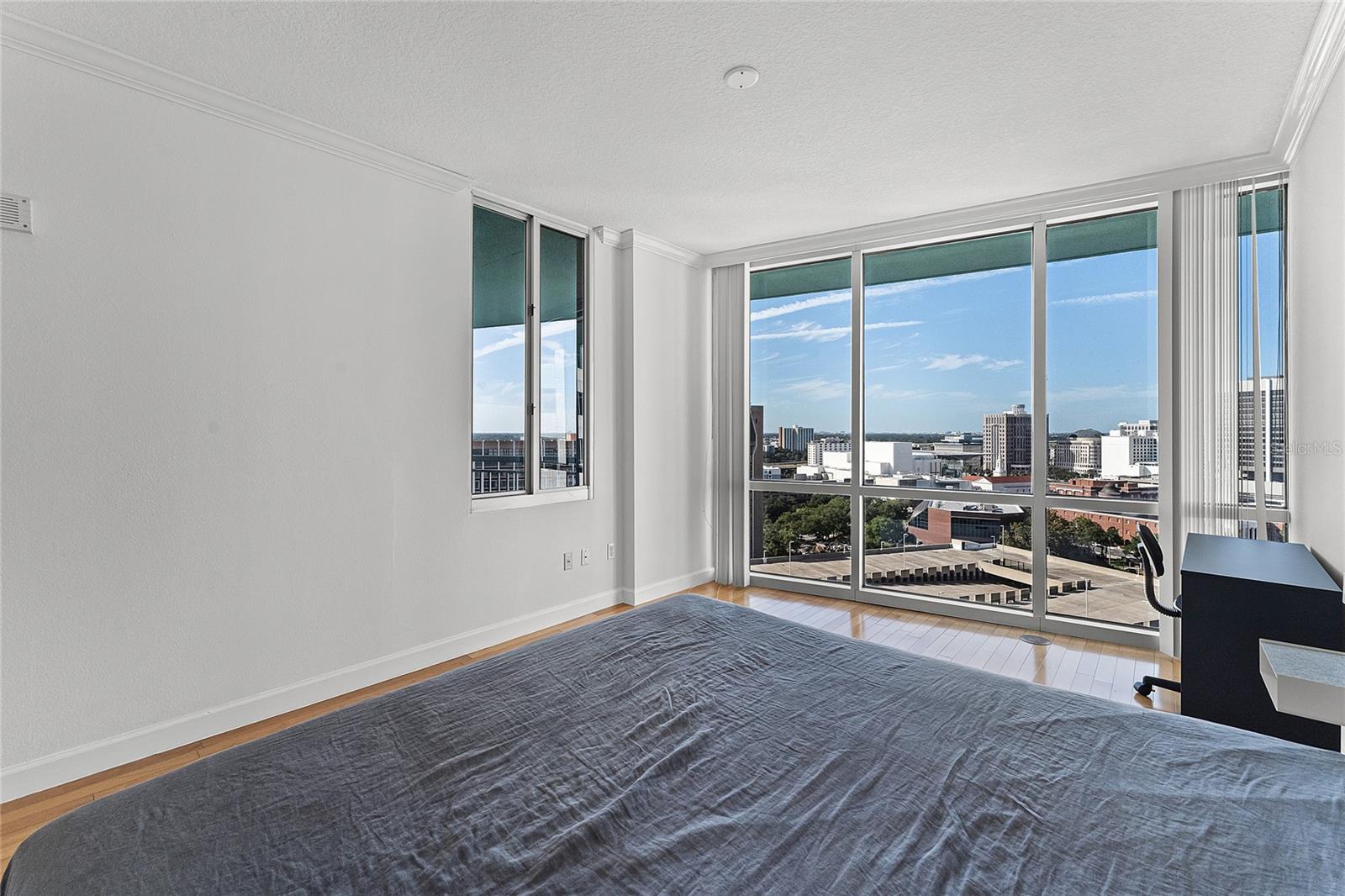 322 E CENTRAL BLVD #1807