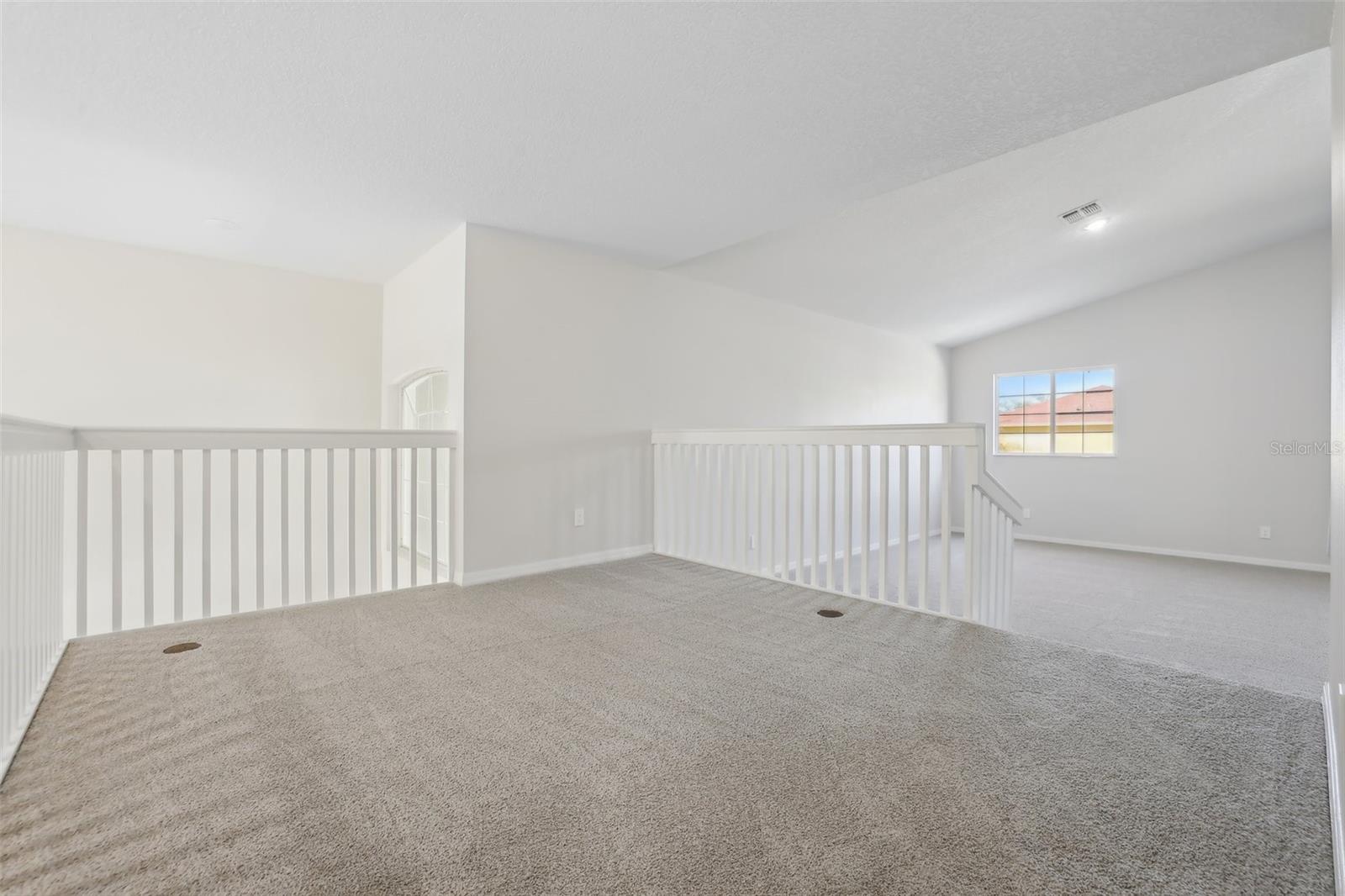 1368 FALCONWOOD CT