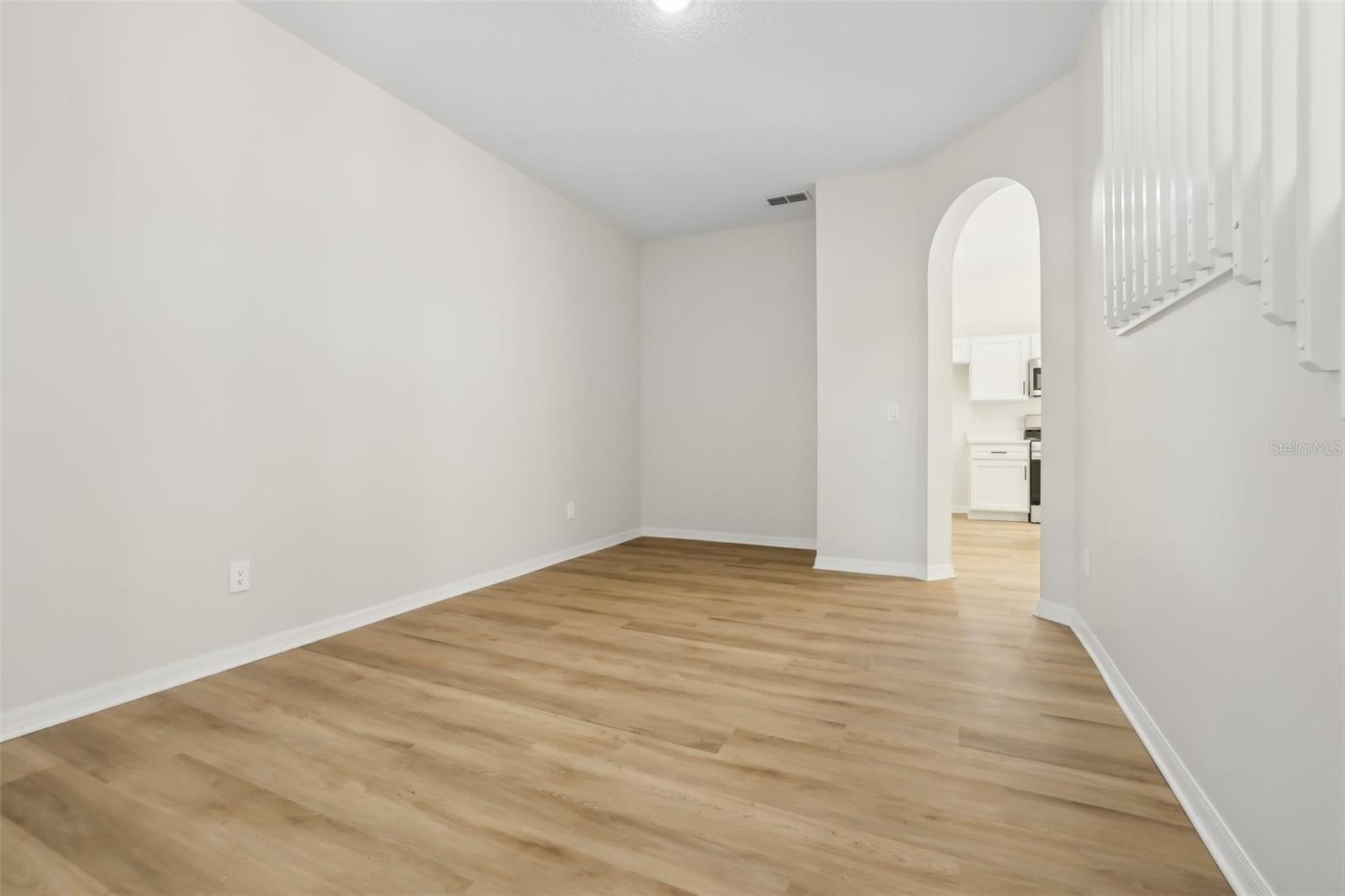 1368 FALCONWOOD CT