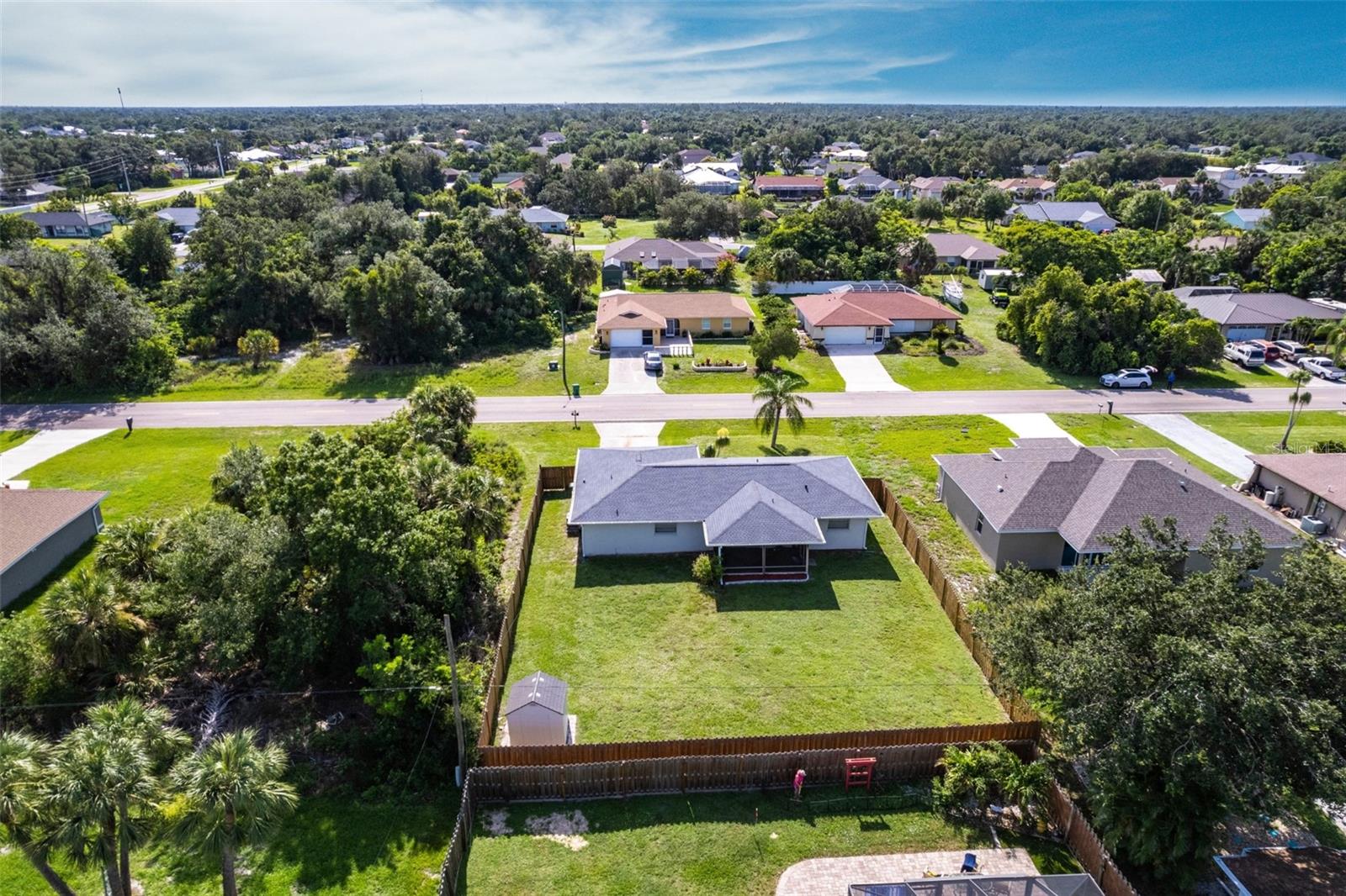 1049 PRESQUE ISLE DR