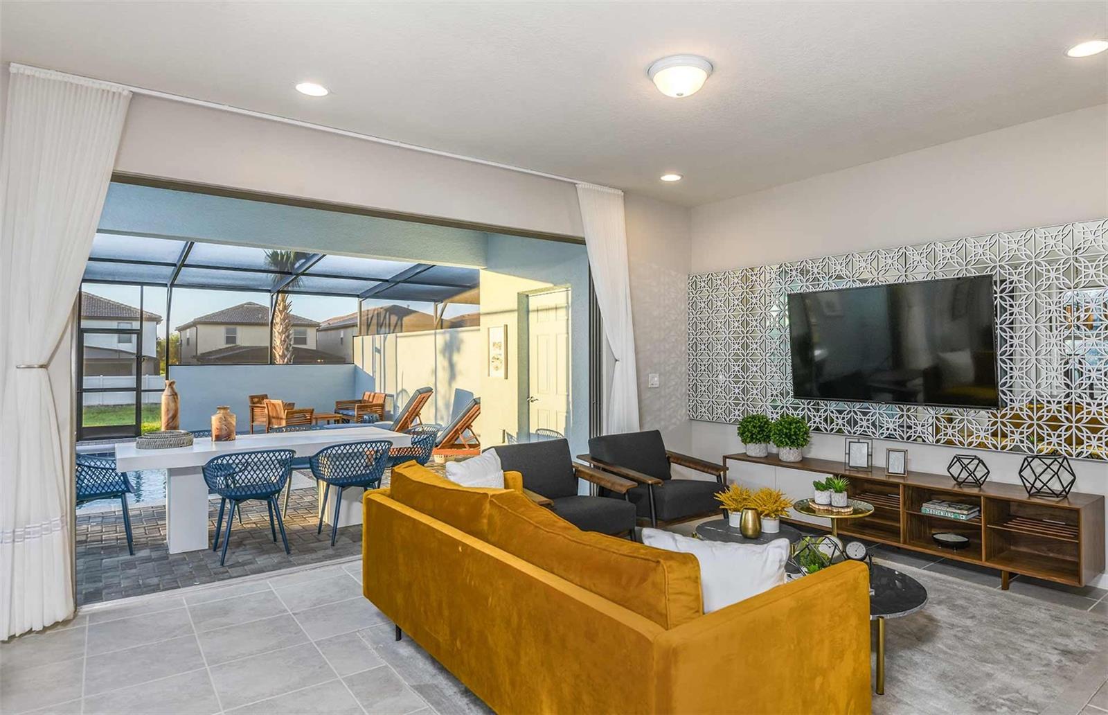 16193 PALM FROND AVE