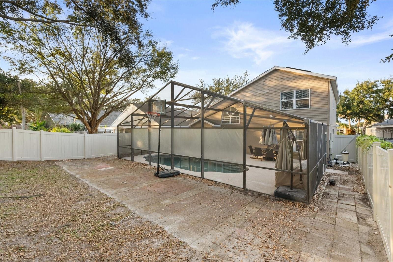 2636 HERON LANDING CT