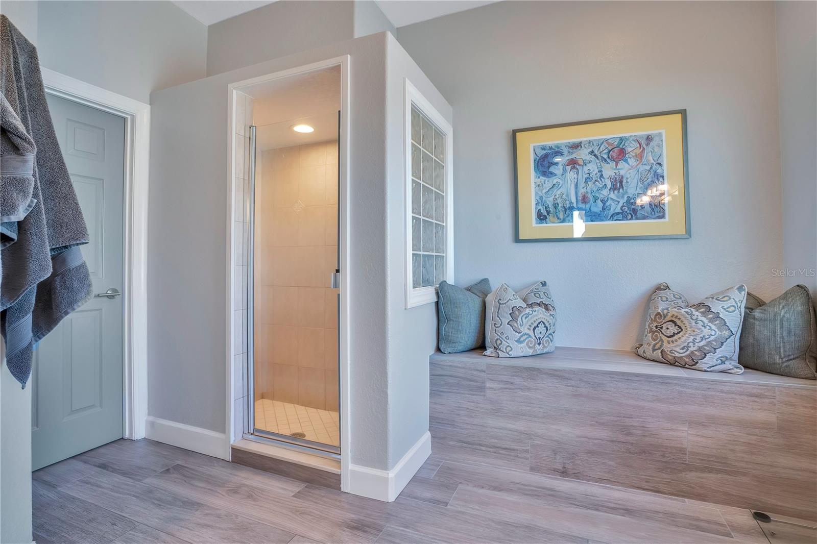 3433 CULLEN LAKE SHORE DR