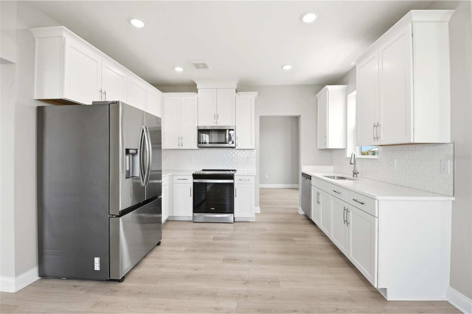 7521 LAUREATE BLVD #5403
