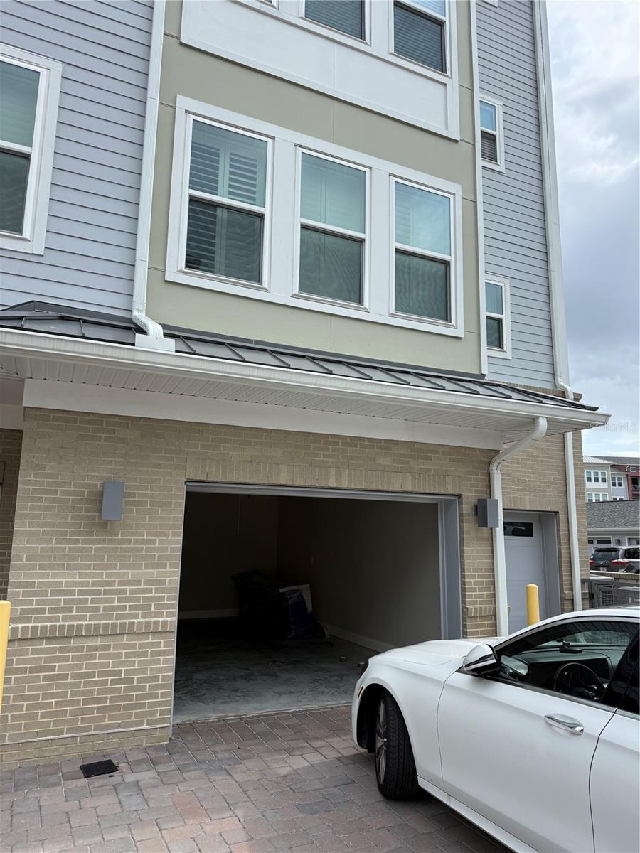 7521 LAUREATE BLVD #5403