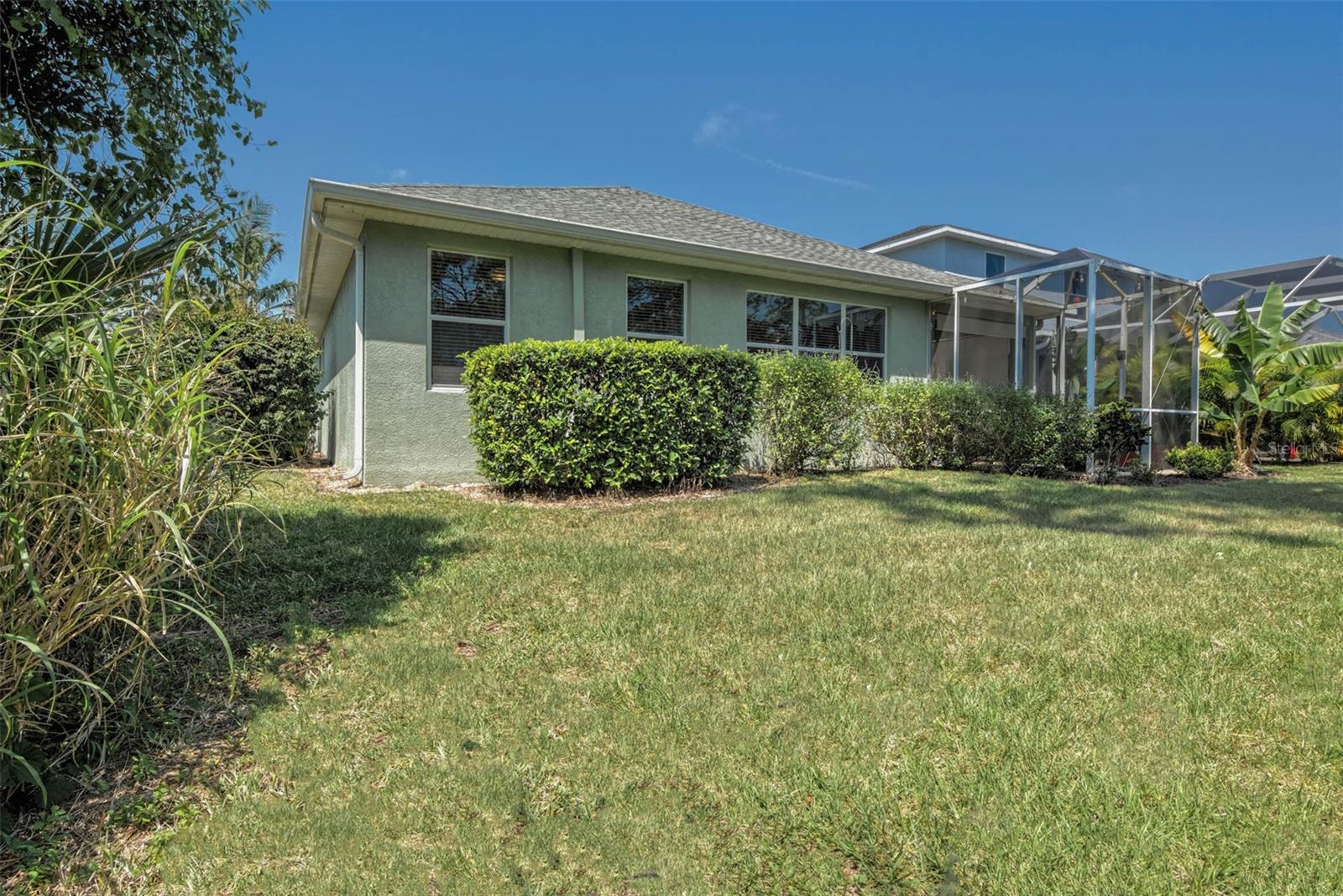 1671 SCARLETT AVE