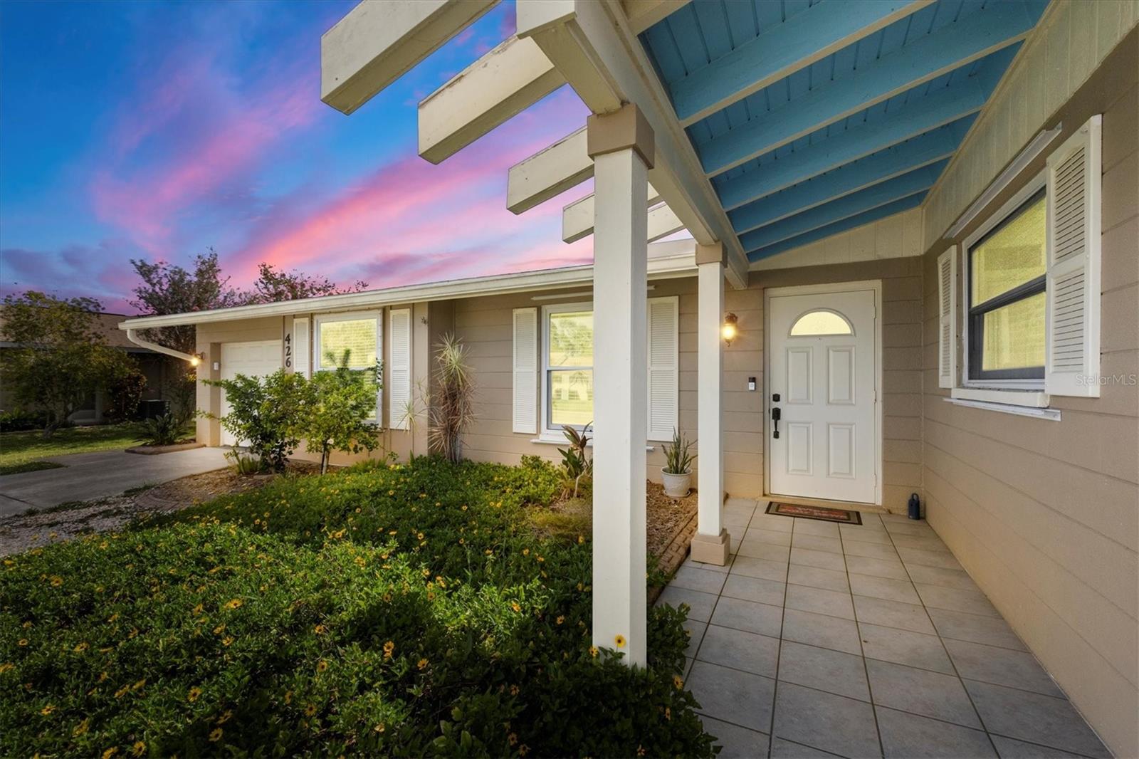 426 CANTERBURY RD