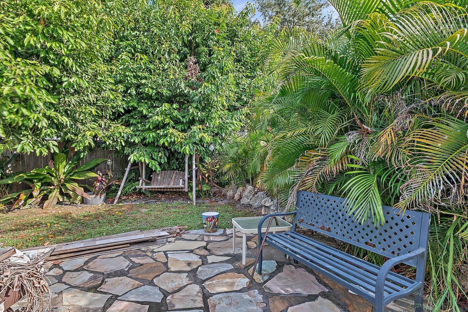 2313 LOMA LINDA ST