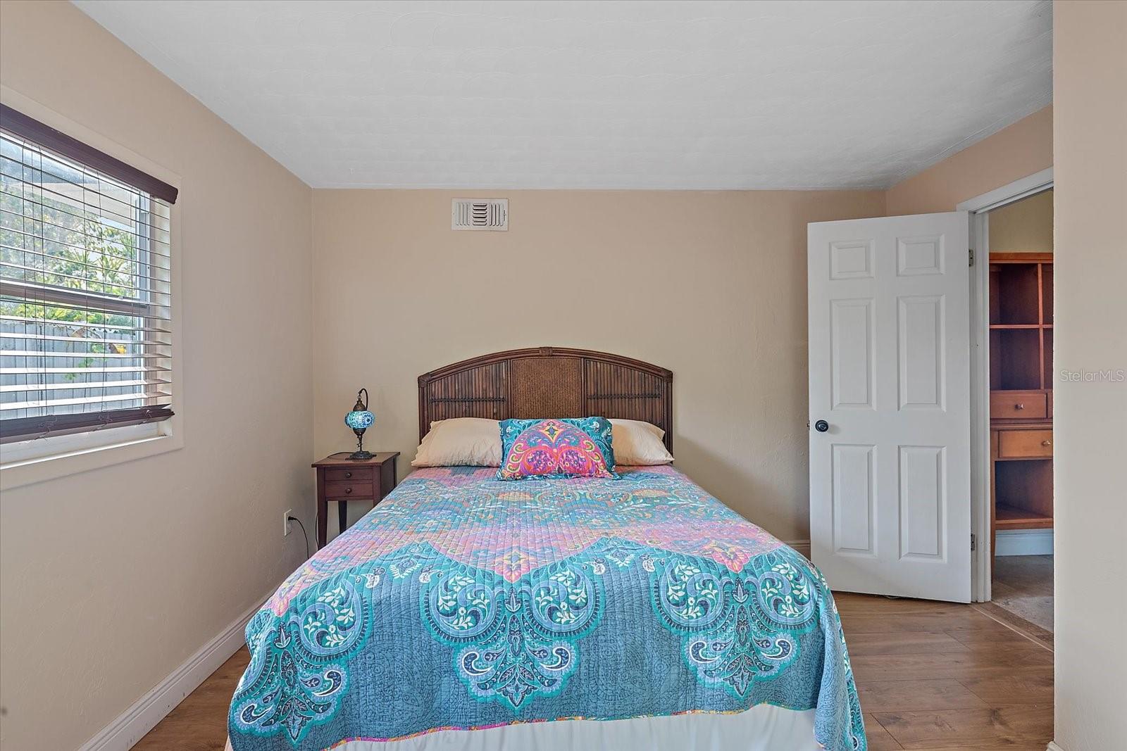 2313 LOMA LINDA ST