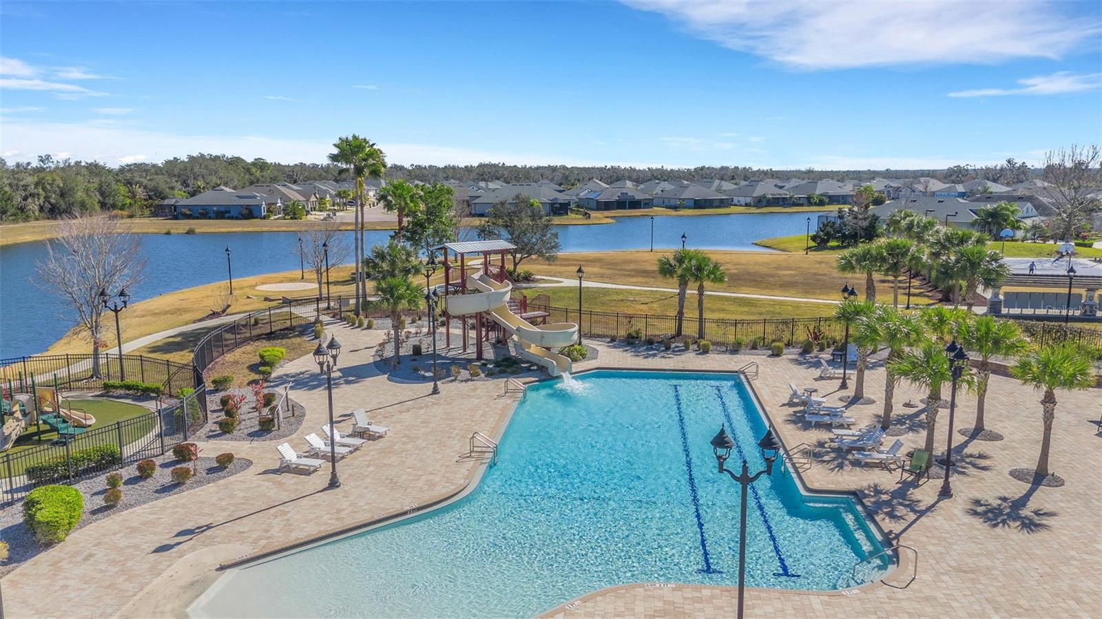 3715 MANORWOOD LOOP