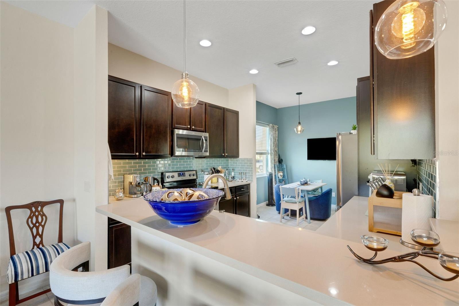 3715 MANORWOOD LOOP