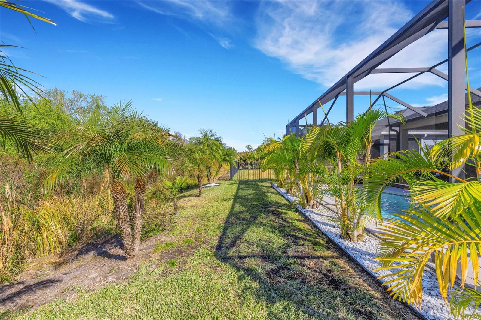 3715 MANORWOOD LOOP
