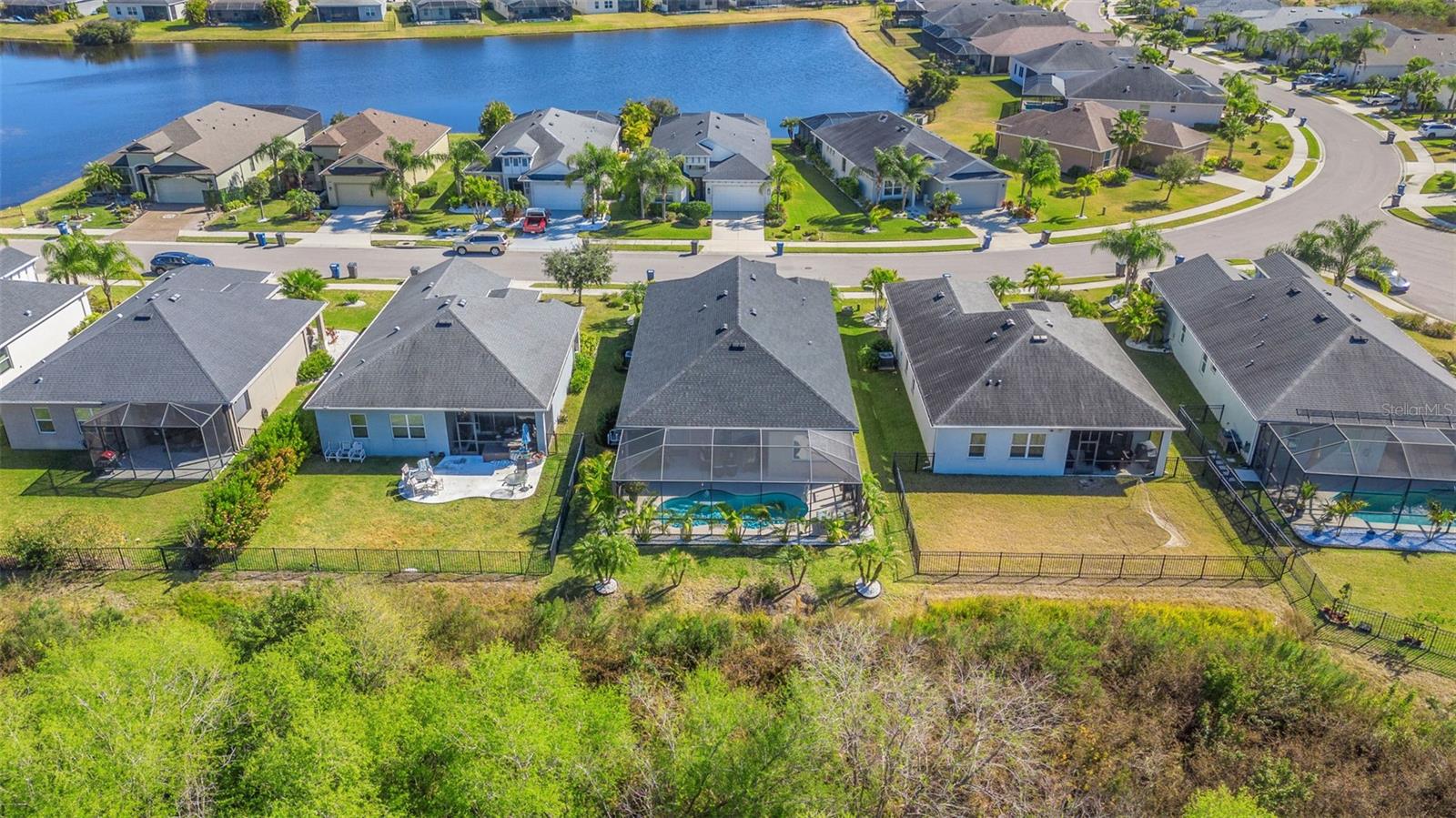3715 MANORWOOD LOOP
