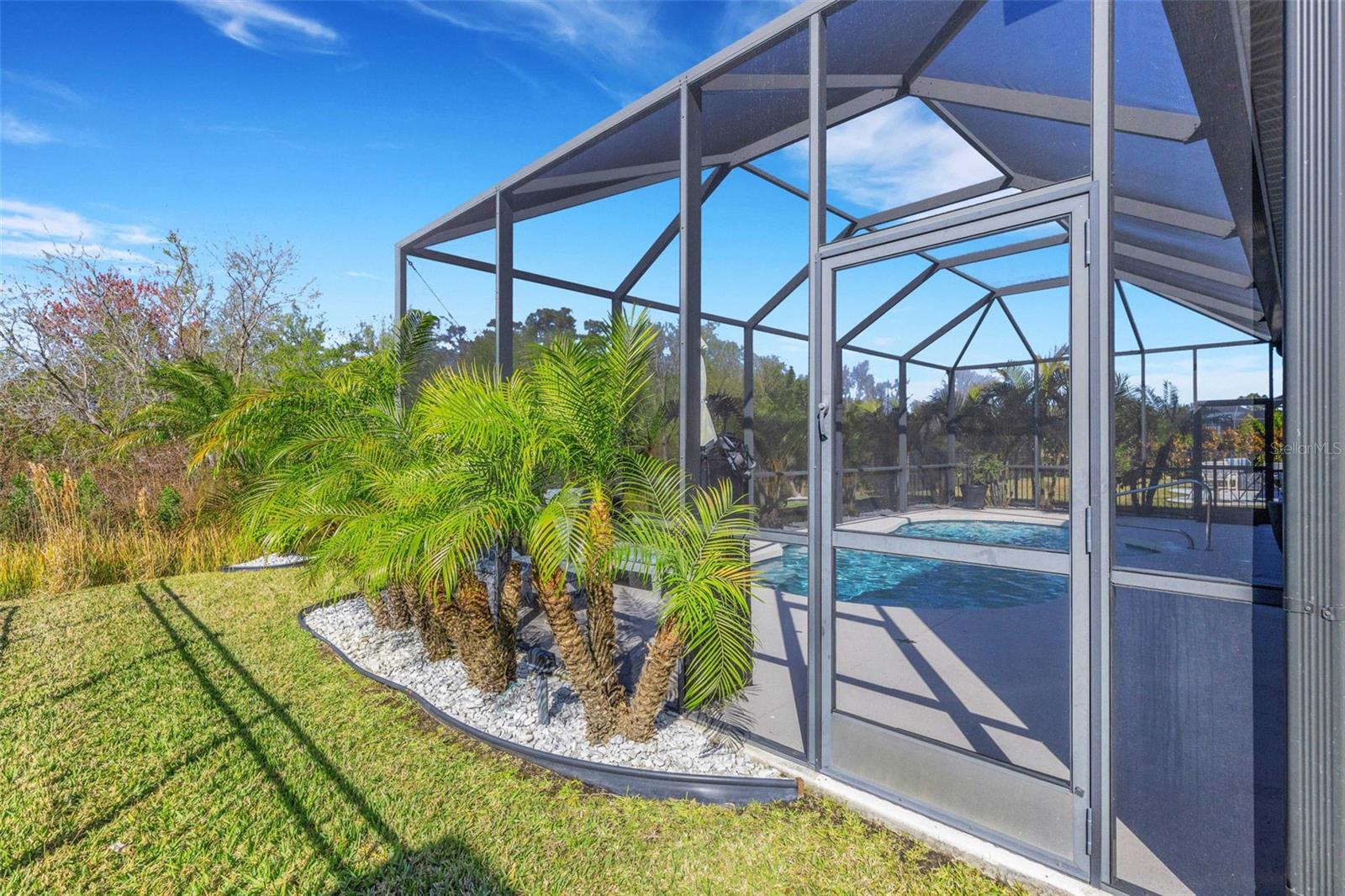 3715 MANORWOOD LOOP