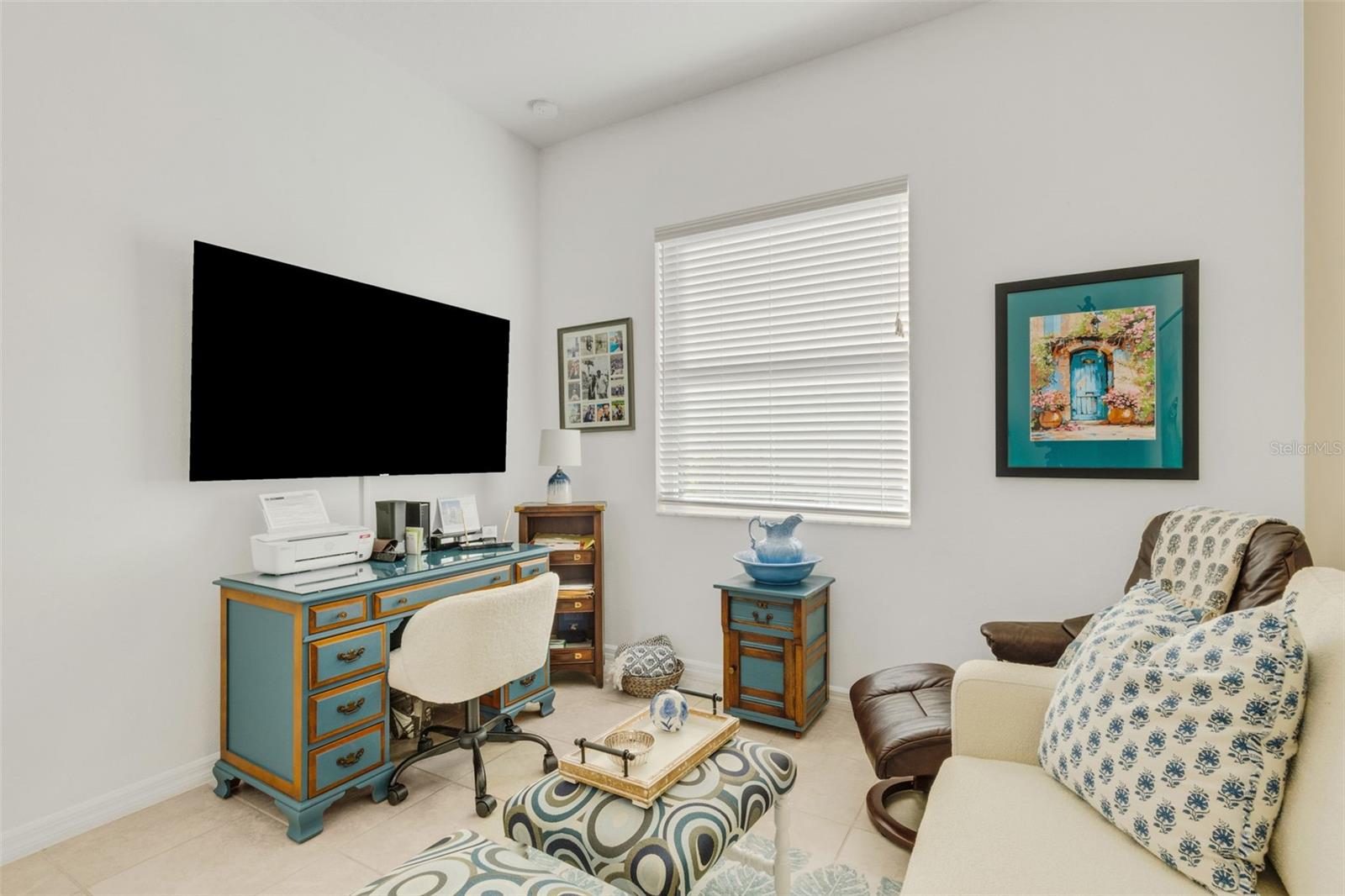 3715 MANORWOOD LOOP
