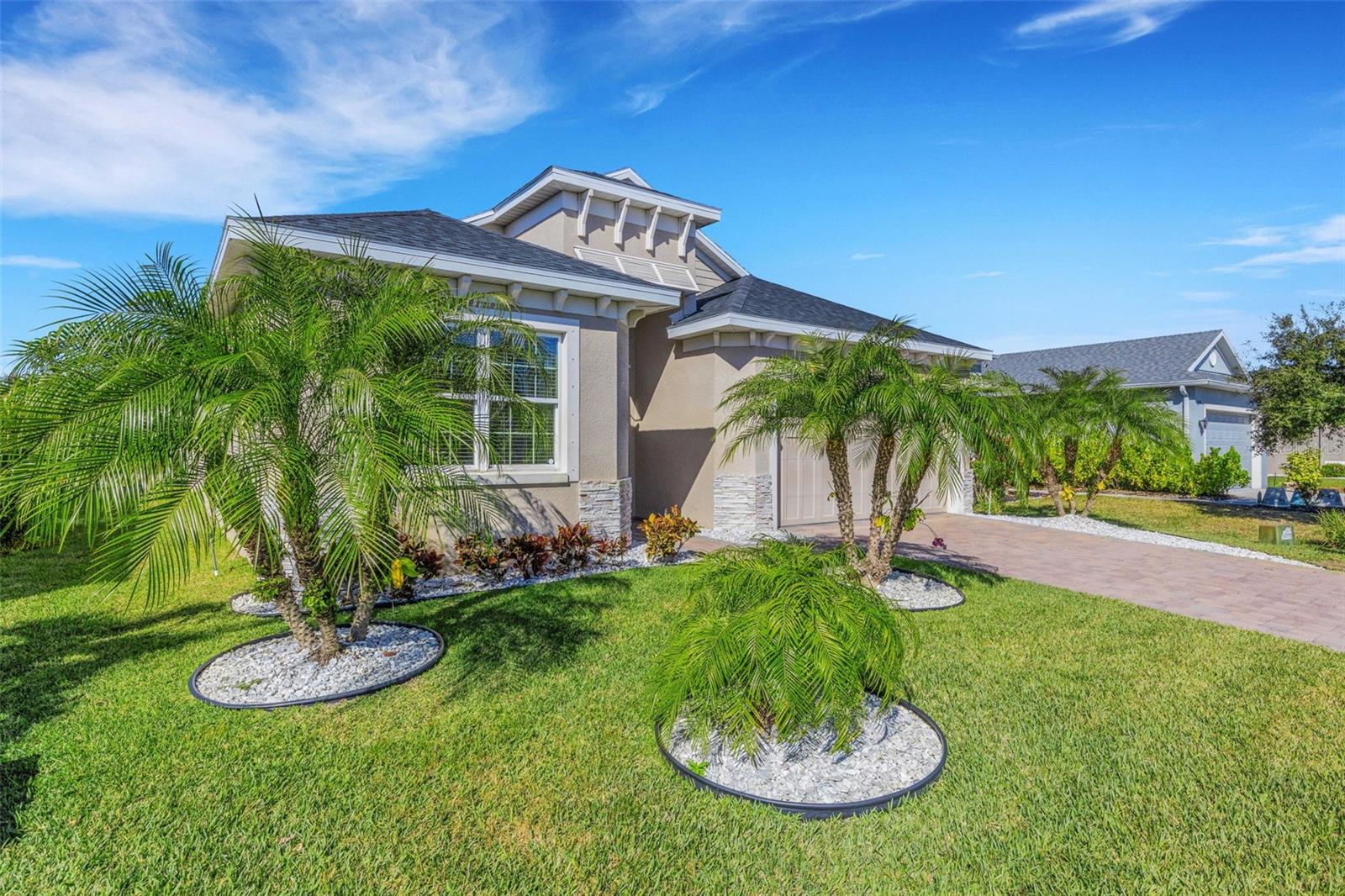 3715 MANORWOOD LOOP
