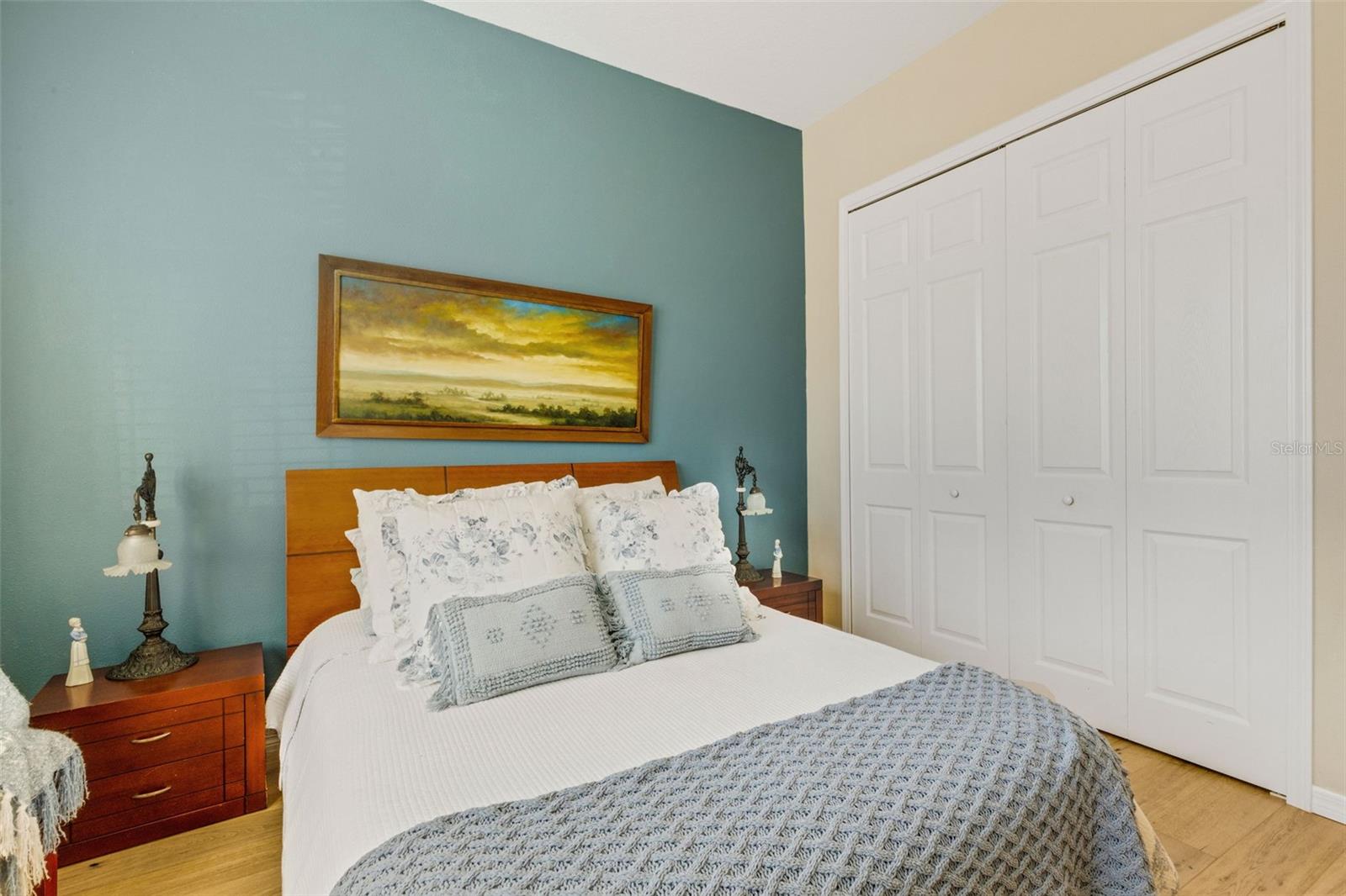 3715 MANORWOOD LOOP