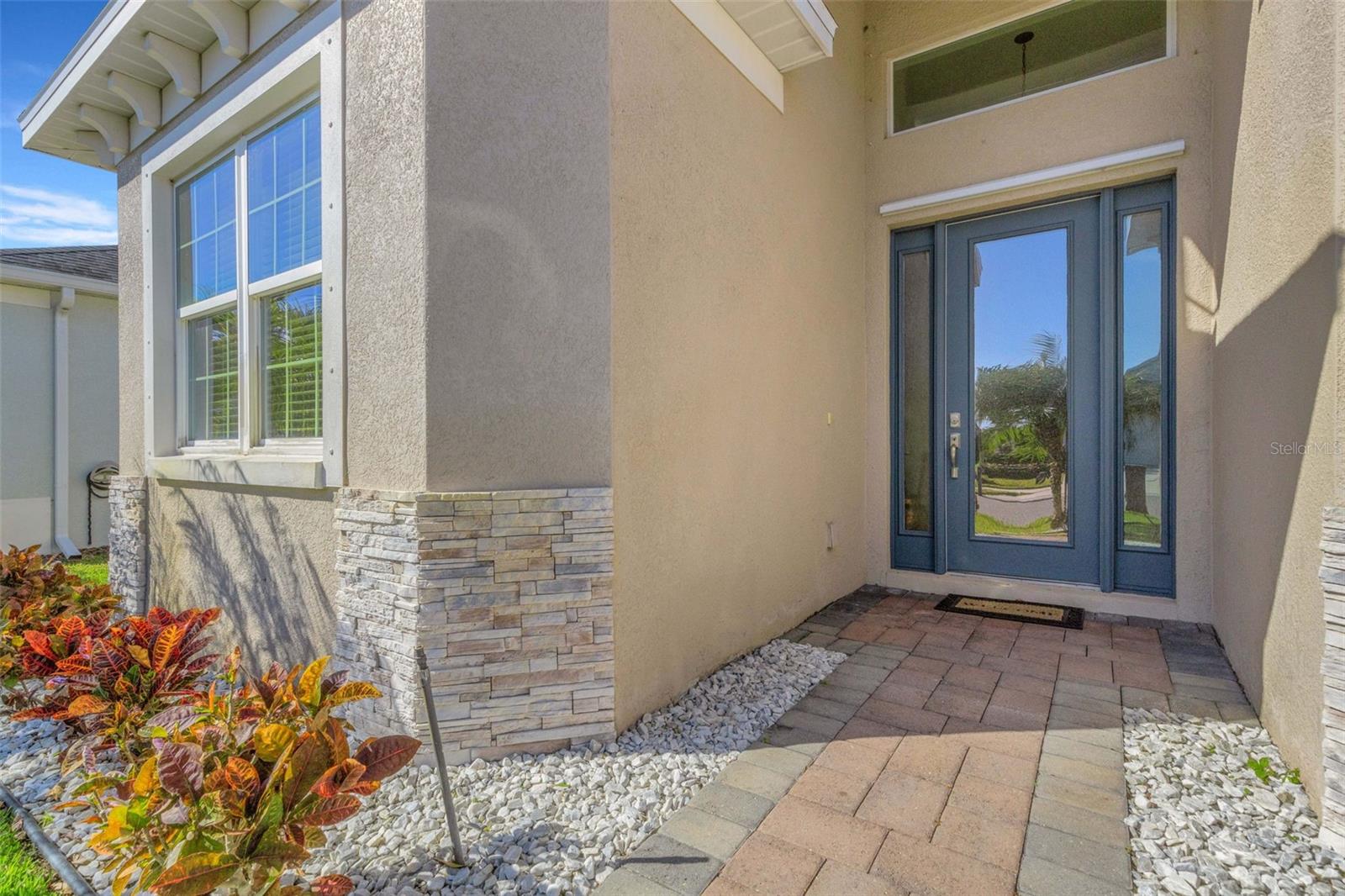 3715 MANORWOOD LOOP