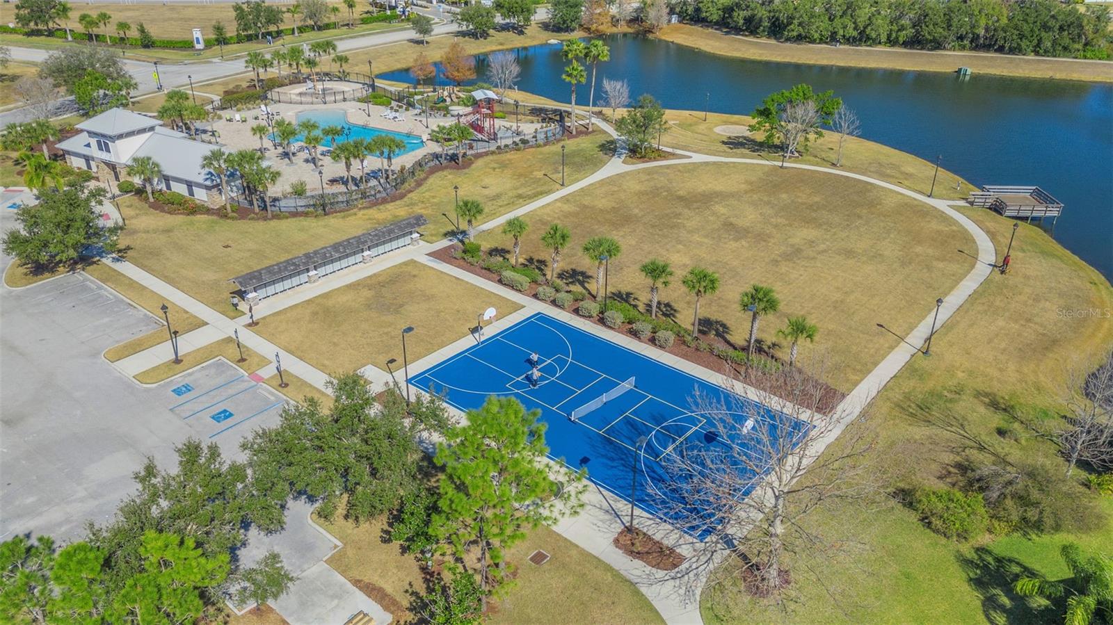3715 MANORWOOD LOOP