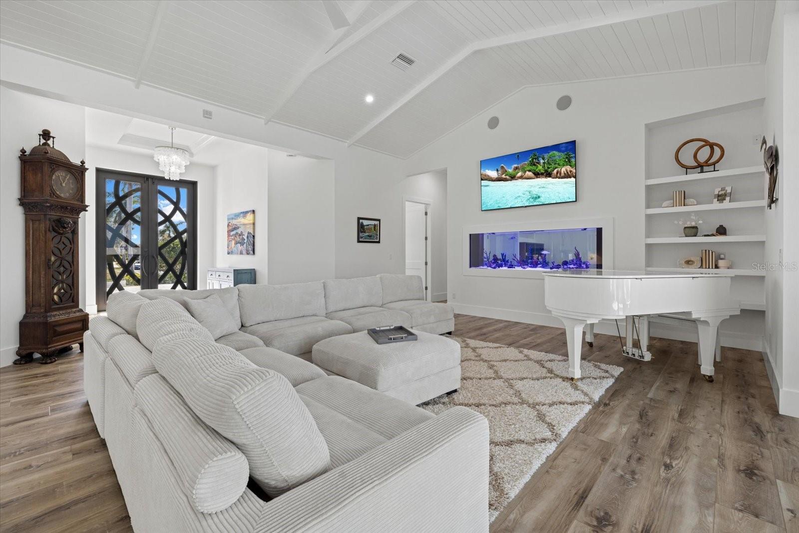 1831 RIO VISTA TER