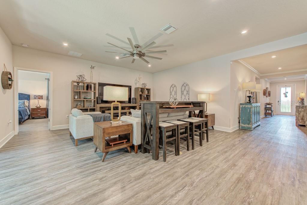 11415 61 ST E