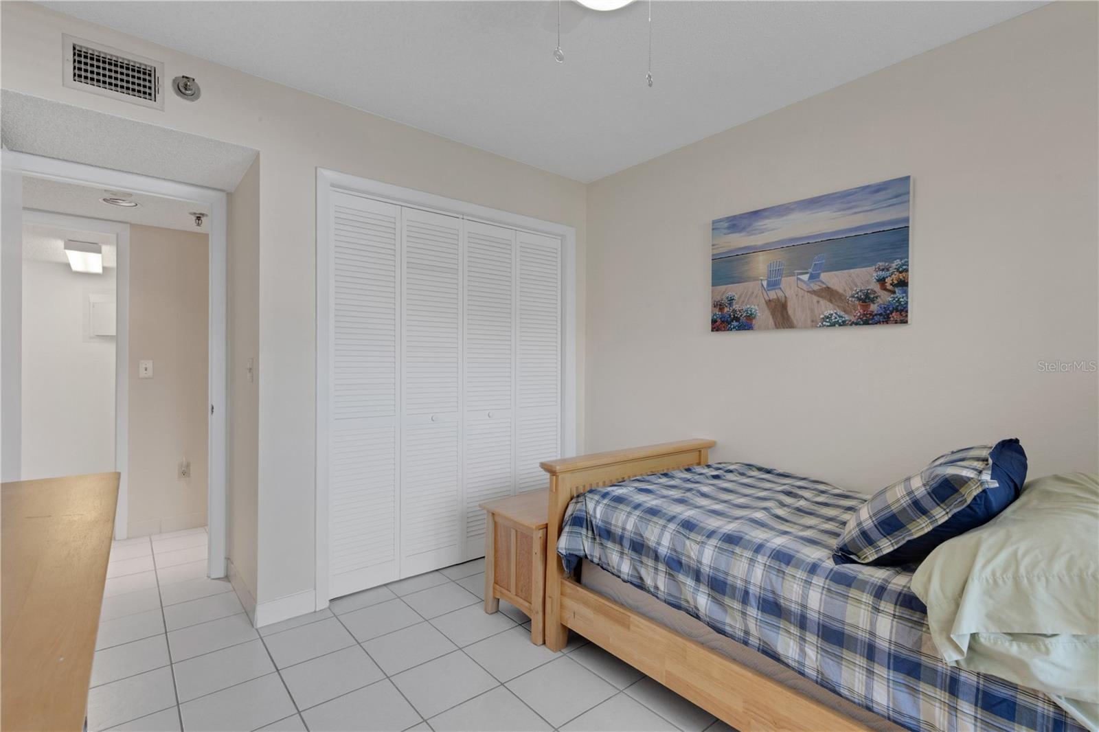 4480 FAIRWAYS BLVD #208