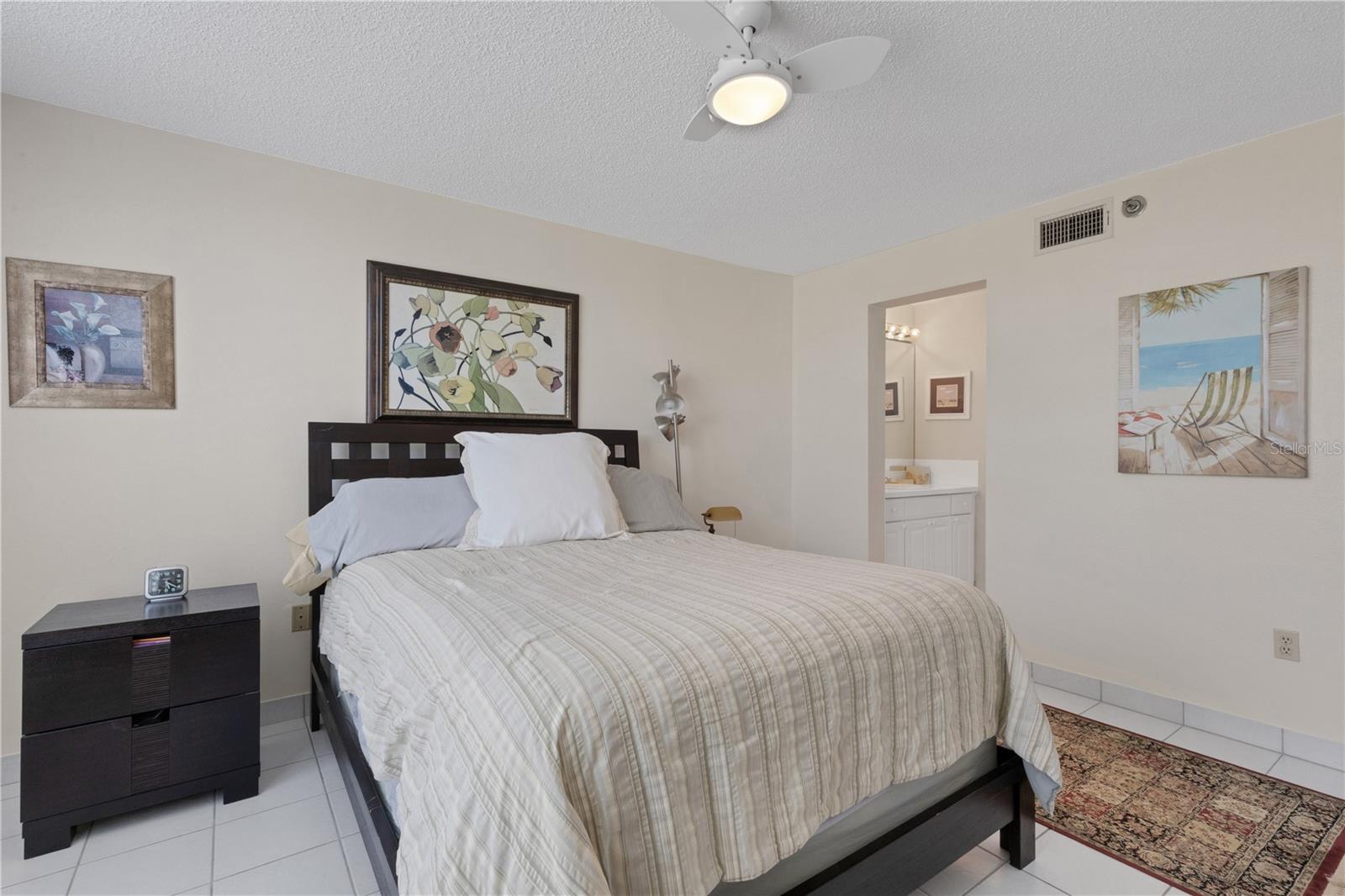 4480 FAIRWAYS BLVD #208