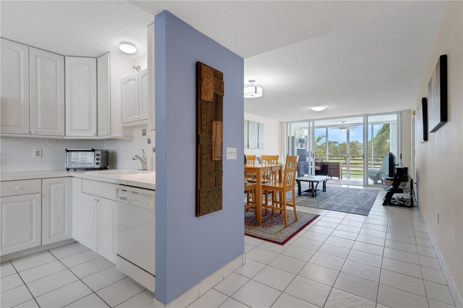 4480 FAIRWAYS BLVD #208