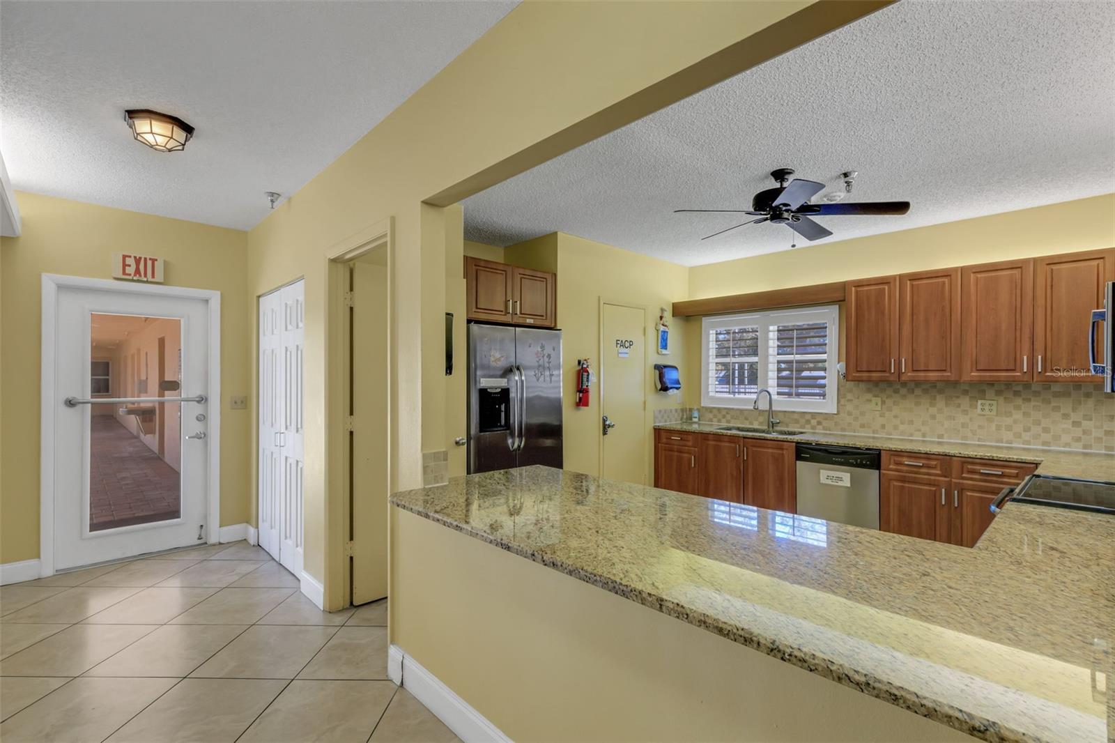 4480 FAIRWAYS BLVD #208
