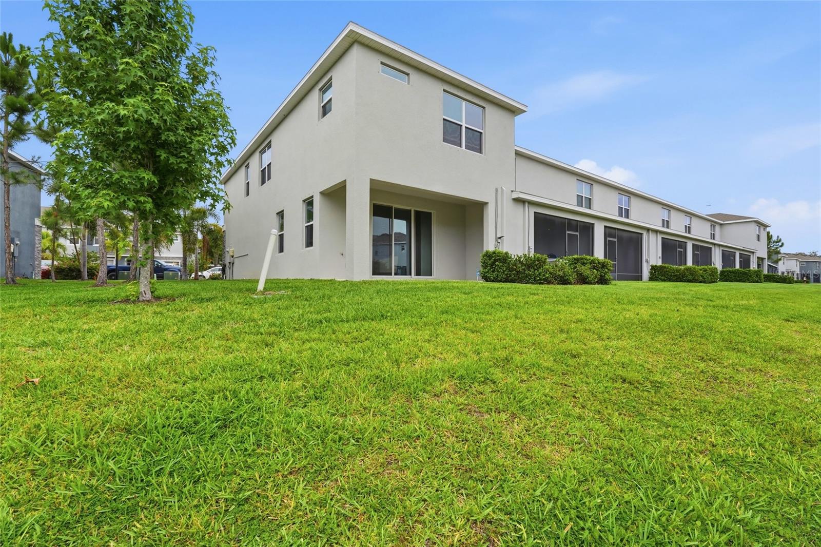 6537 SERENITY FALL LN