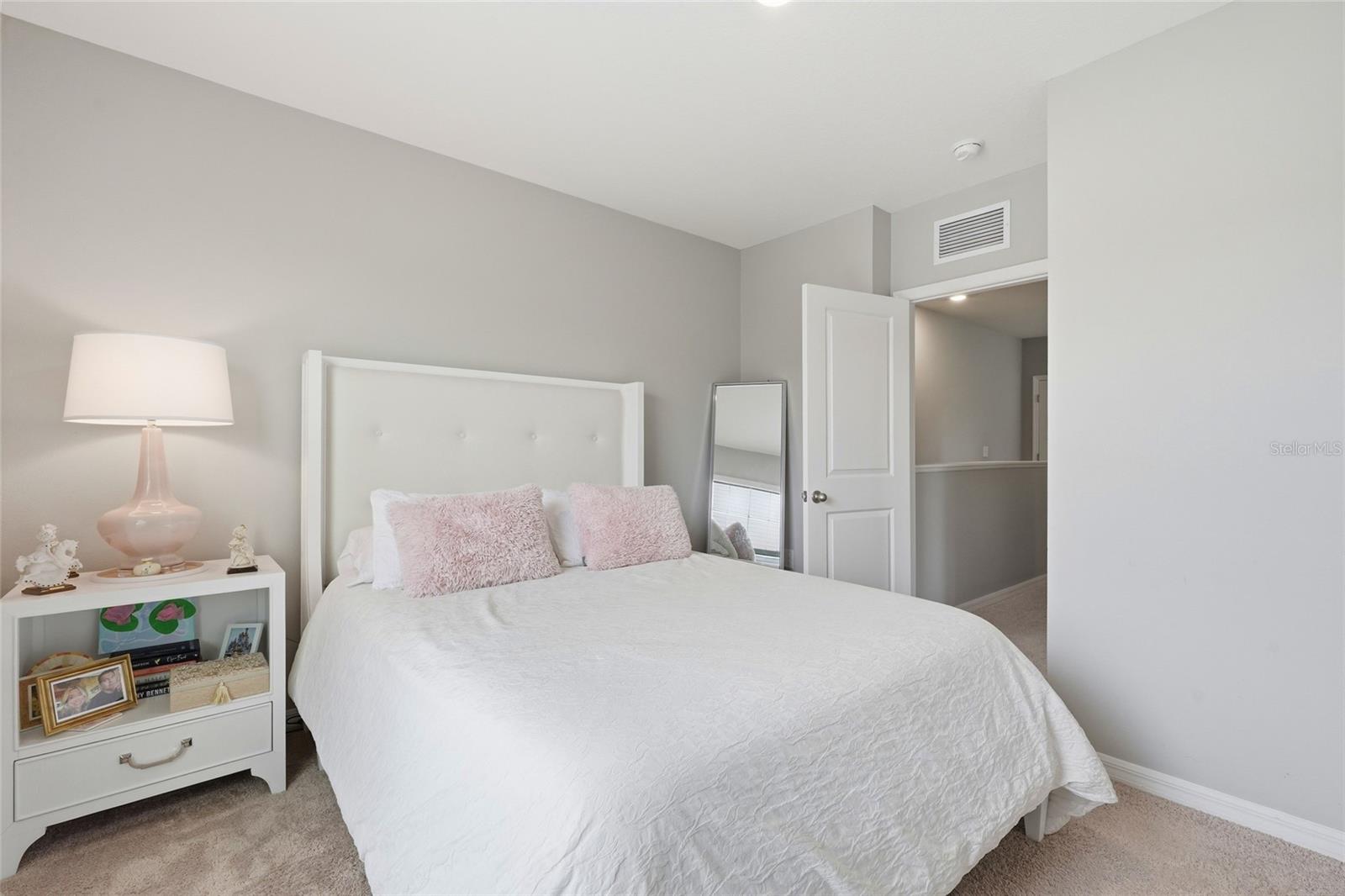 6537 SERENITY FALL LN