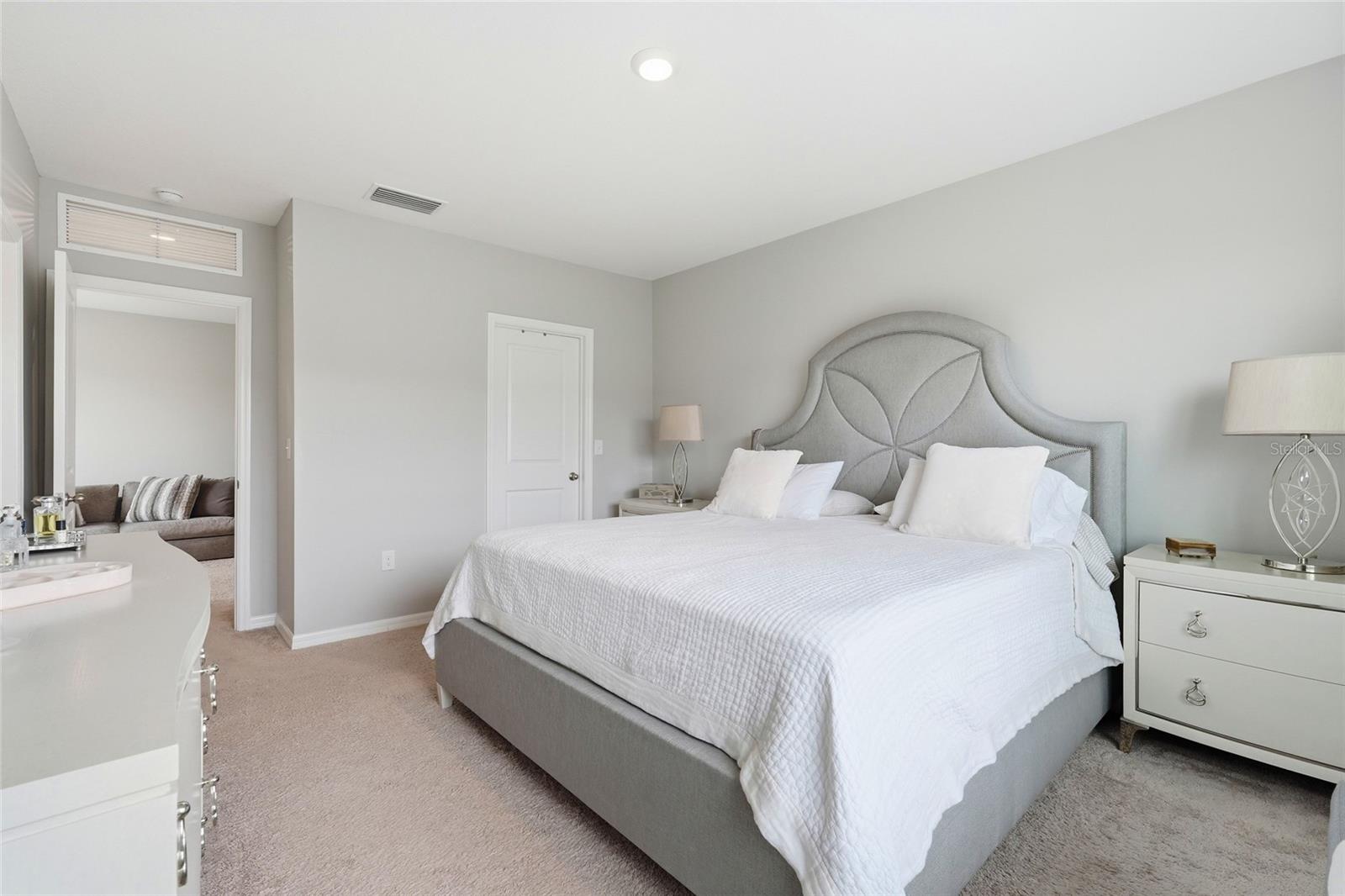 6537 SERENITY FALL LN