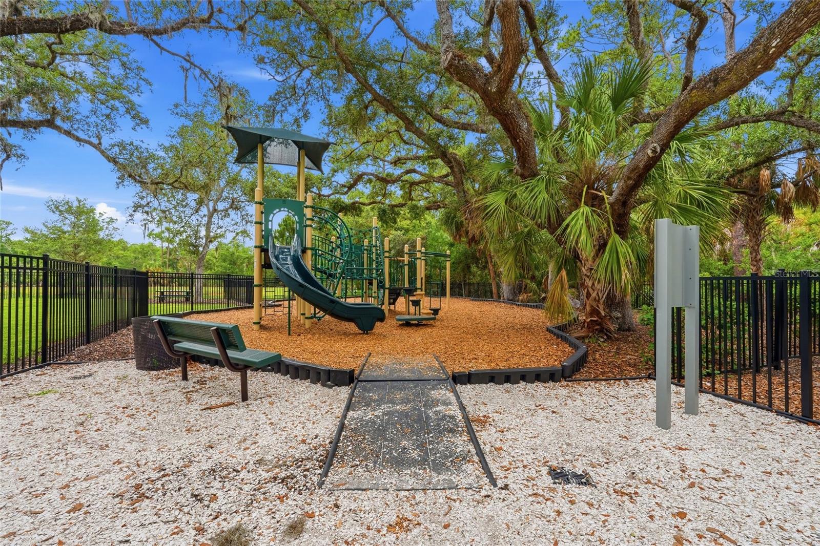 6537 SERENITY FALL LN