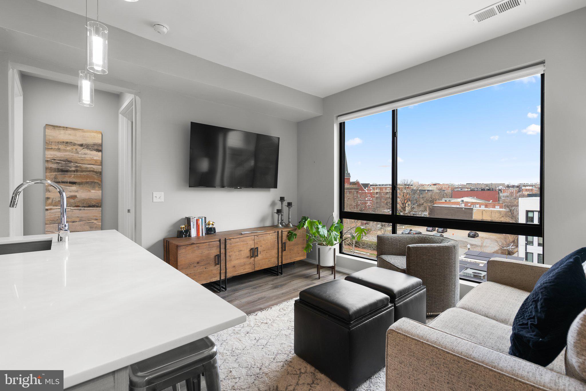 1550 11th St NW #410