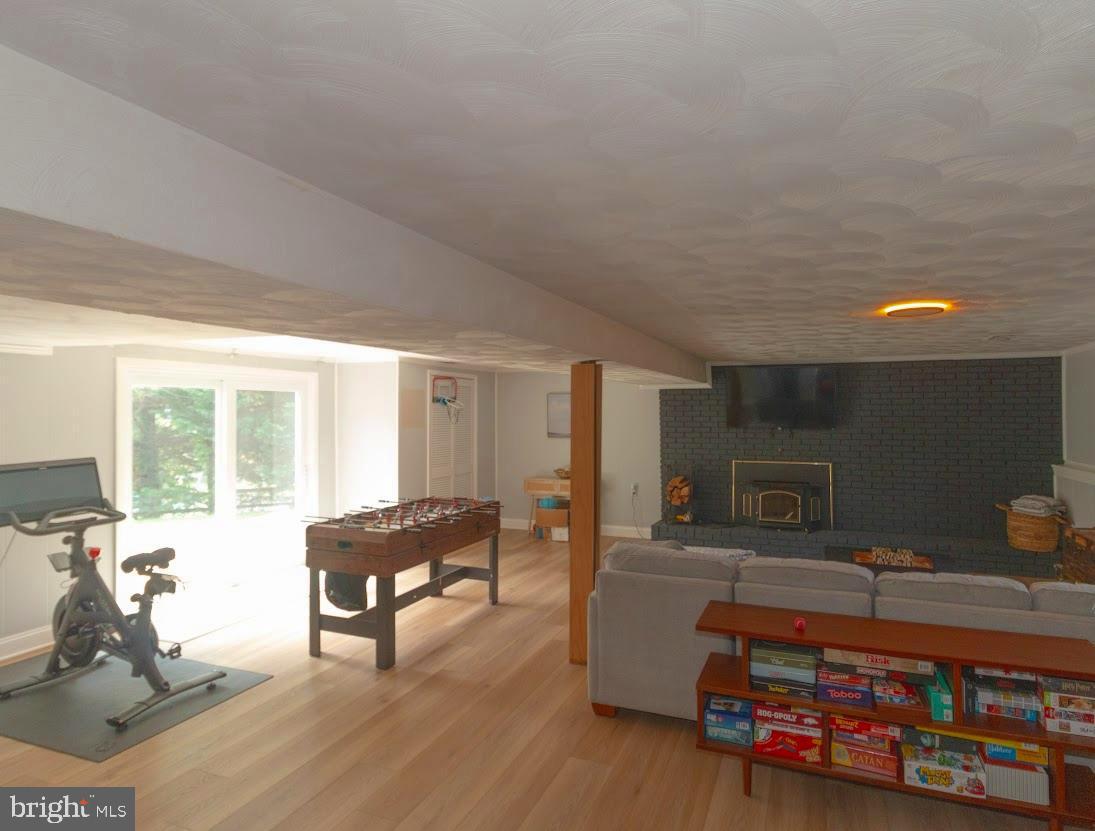 1535 LONG POINT ROAD