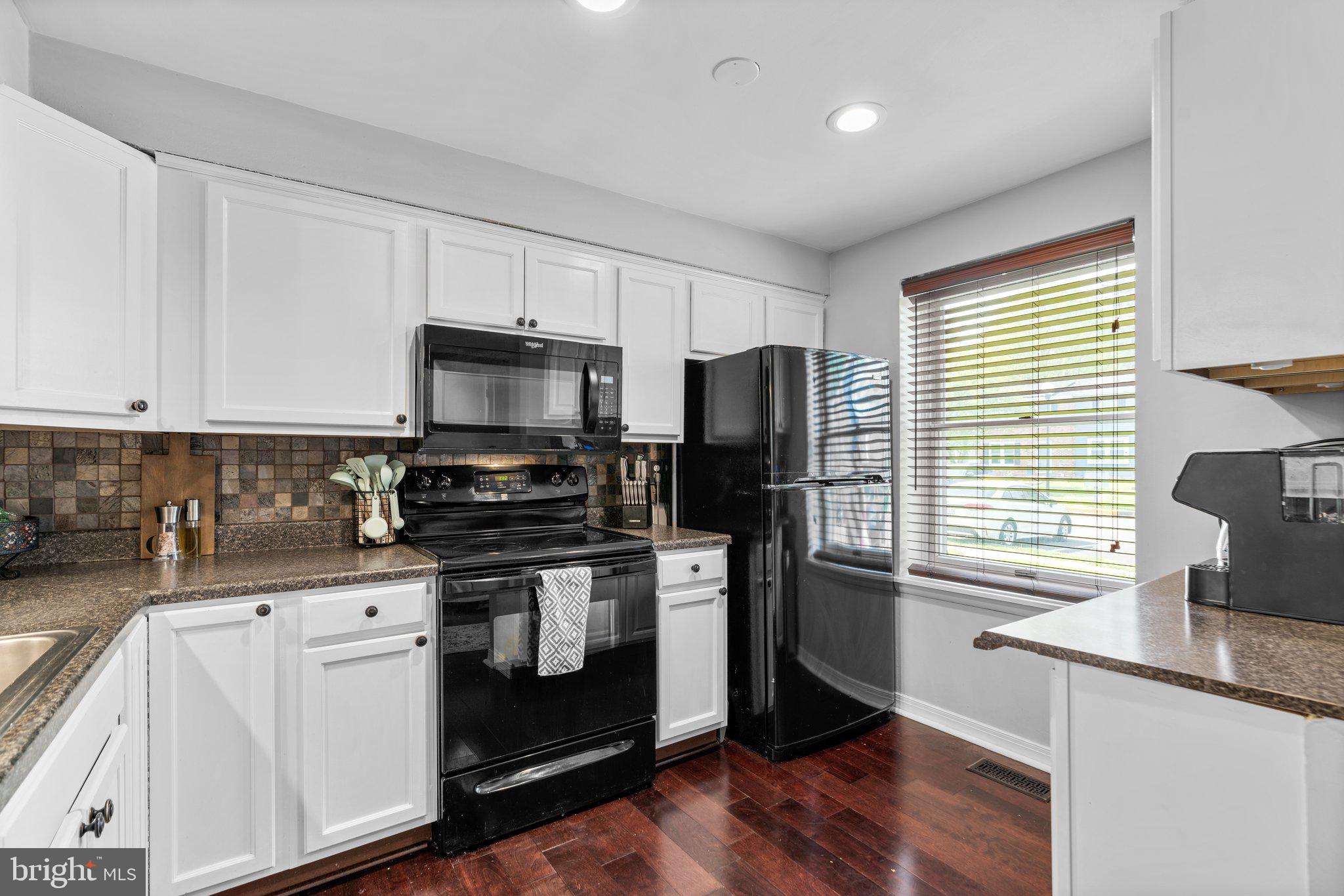 3641 Seaford Ct