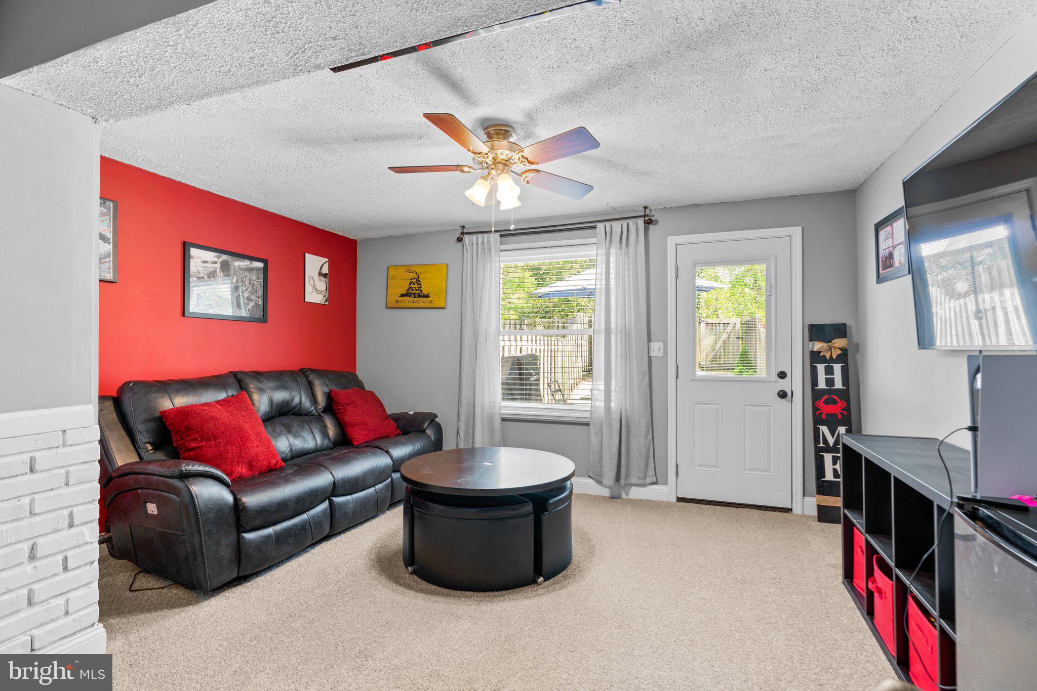 3641 Seaford Ct