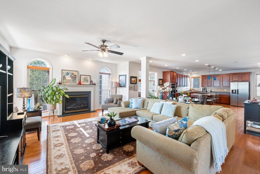 696 RELIANCE DRIVE