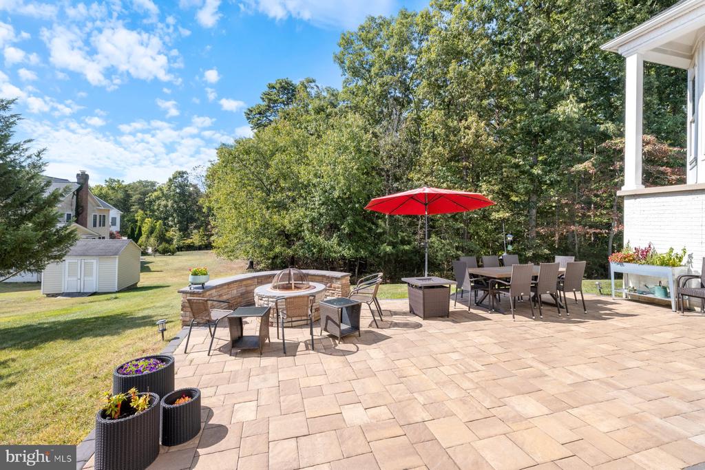 696 RELIANCE DRIVE