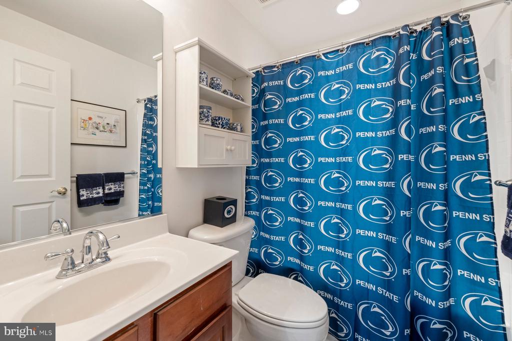 696 RELIANCE DRIVE