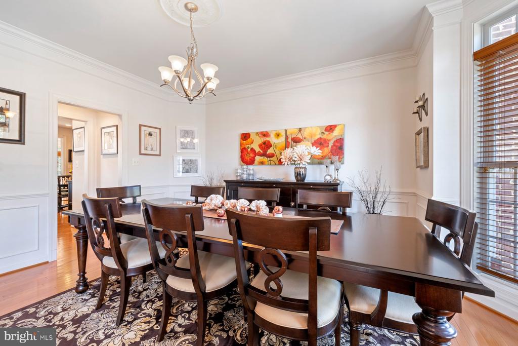 696 RELIANCE DRIVE