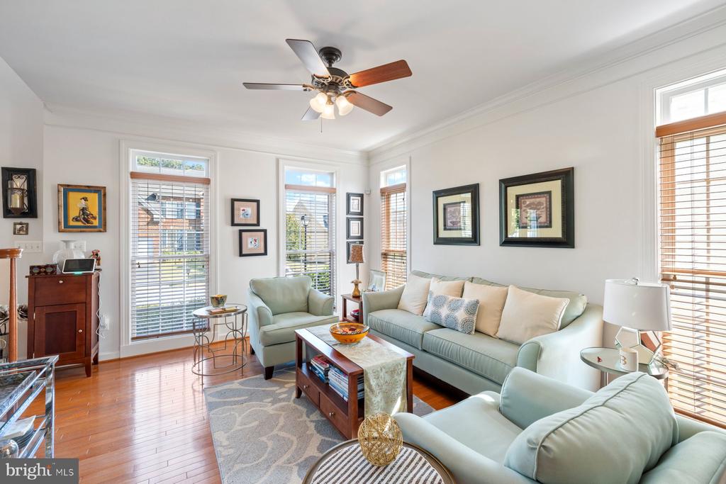 696 RELIANCE DRIVE