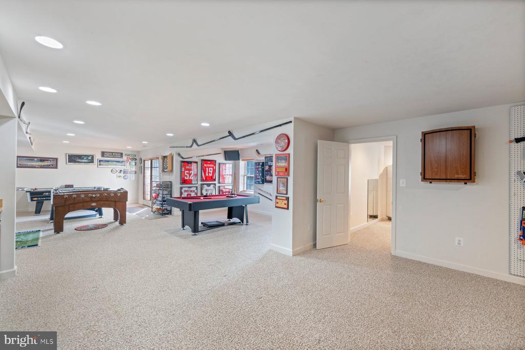696 RELIANCE DRIVE