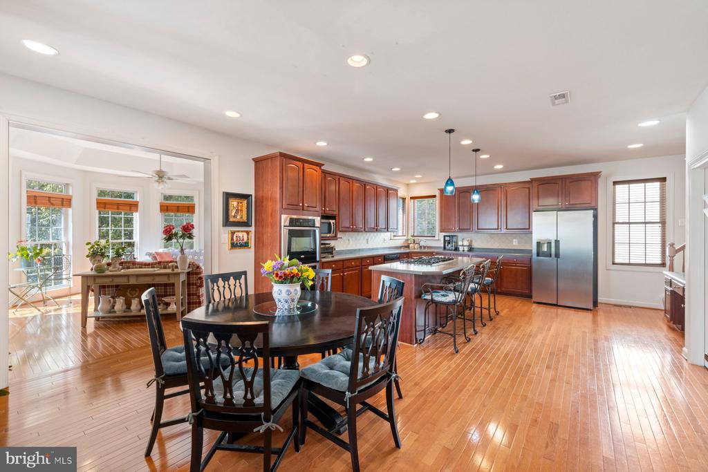 696 RELIANCE DRIVE