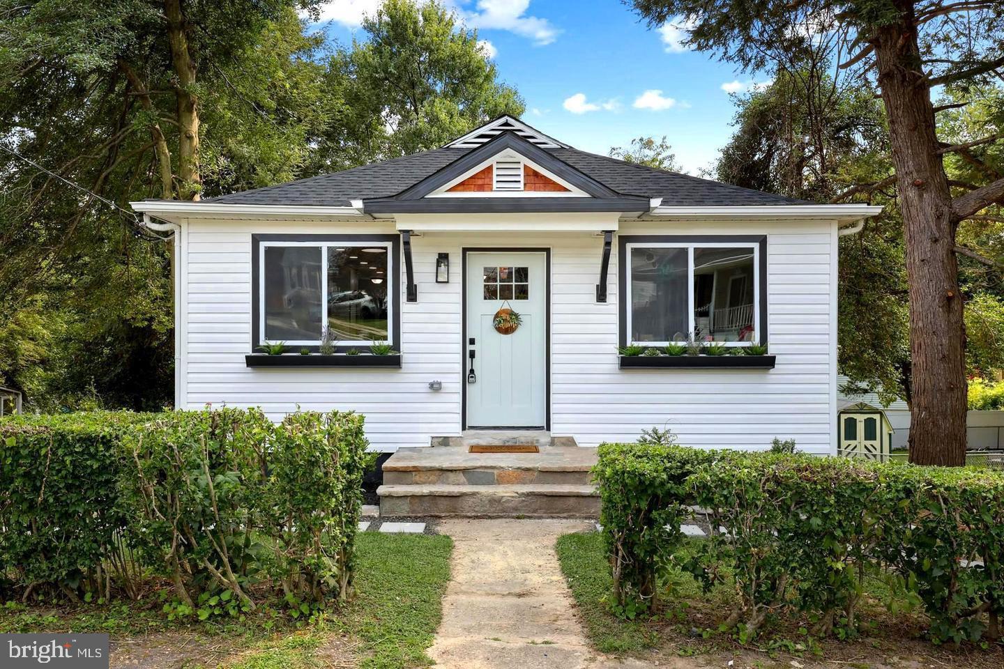 111 Elm Ave