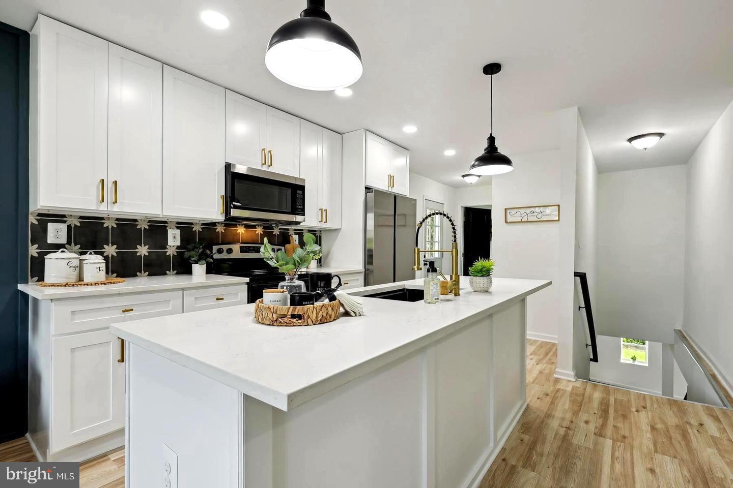 111 Elm Ave