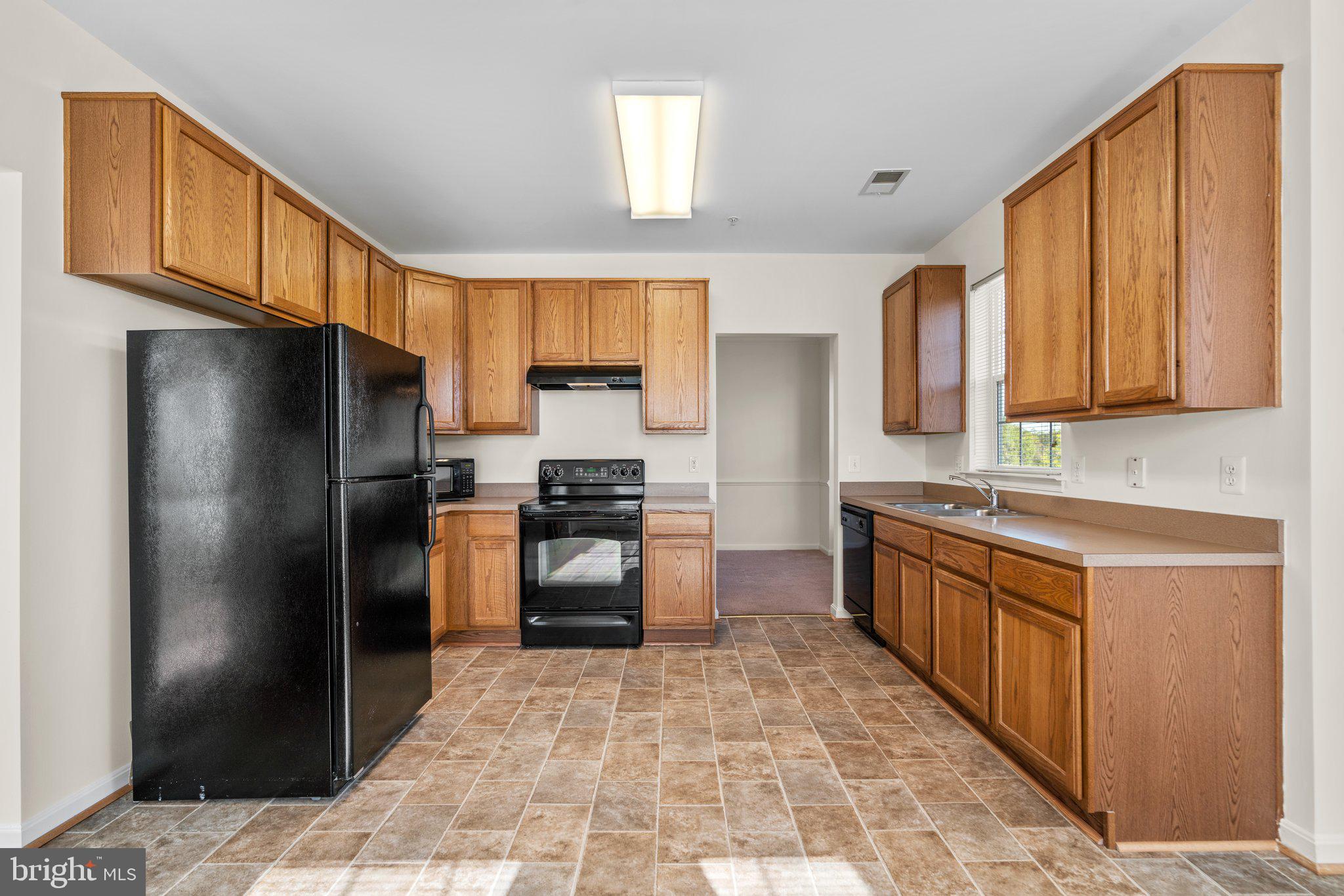 8601 Roaming Ridge Way #303