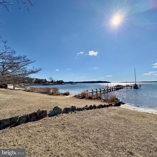 547 A & B Grays Creek Rd